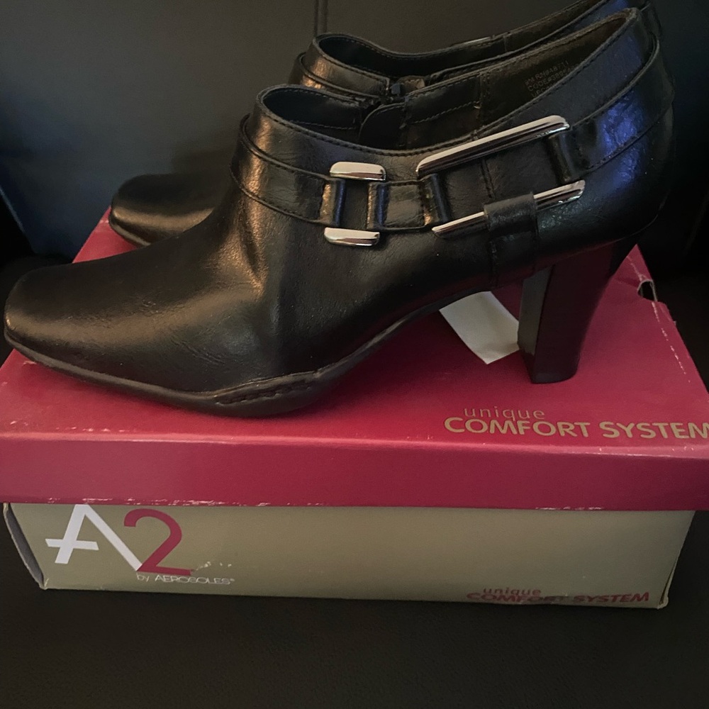 Women’s Size 9 A2 by Aerosoles Shoes Black New